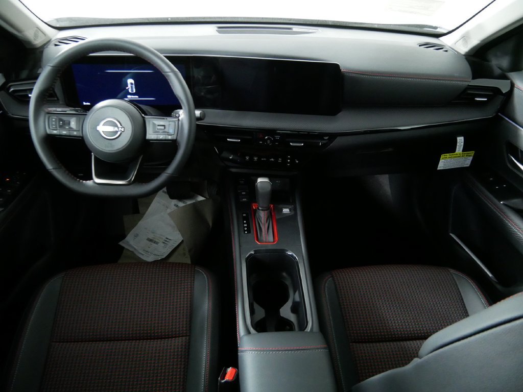 New 2027 Nissan Kicks SR AWD/4WD image 16