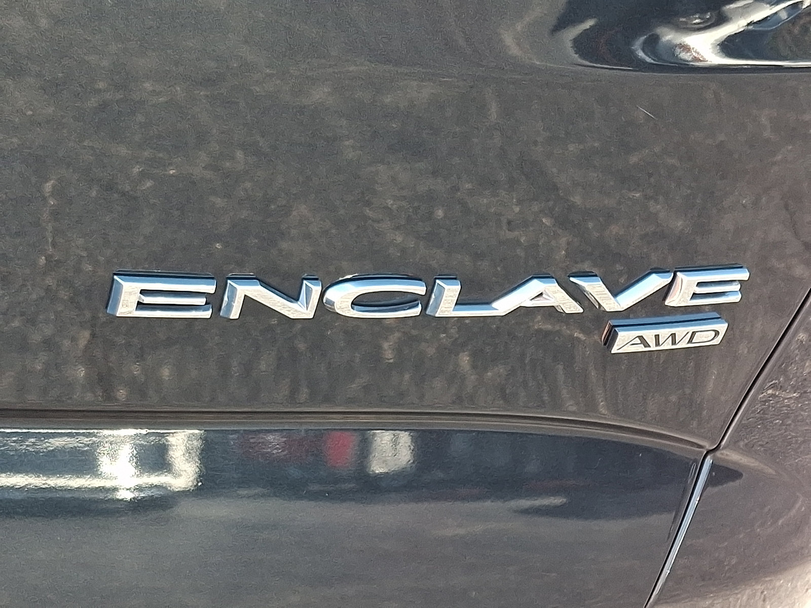 Used 2018 Buick Enclave Essence AWD/4WD image 30