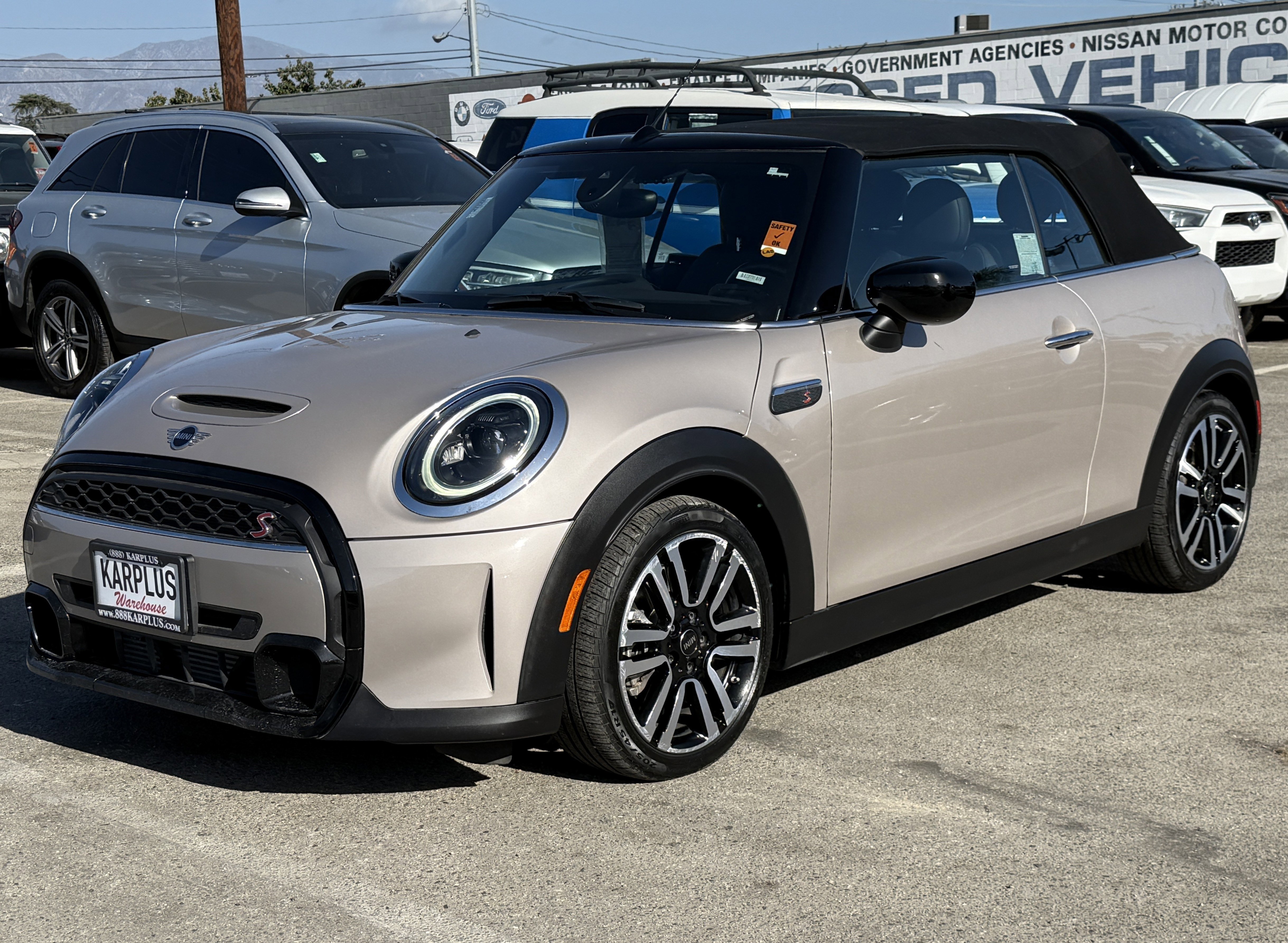 Used 2024 MINI Cooper S image 2