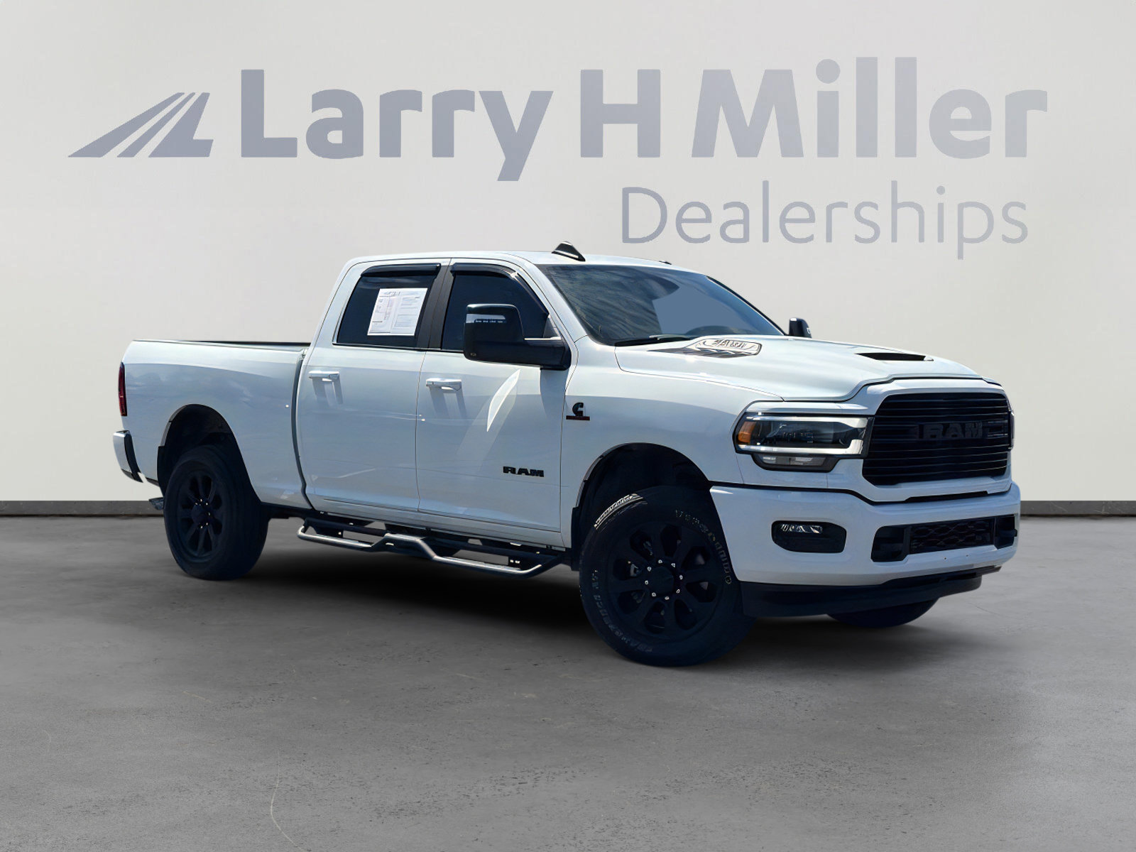 Used 2024 RAM 2500 Laramie w/ Night Edition AWD/4WD image 7