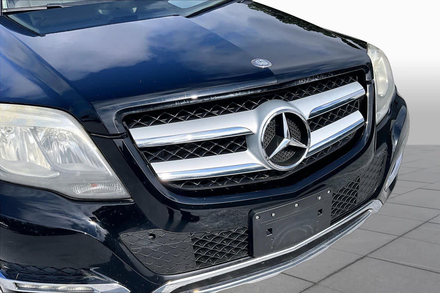Used 2015 Mercedes-Benz GLK 350 4MATIC image 29