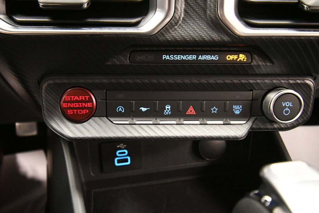 Used 2025 Ford Mustang Premium RWD image 16