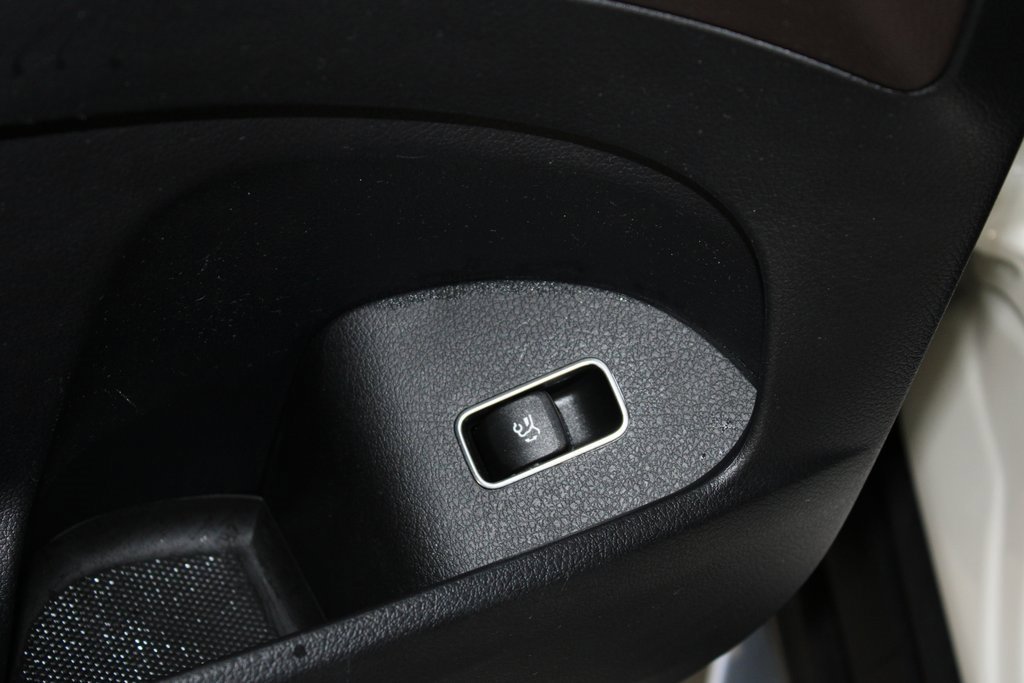 Used 2022 Mercedes-Benz GLE 350 4MATIC image 10