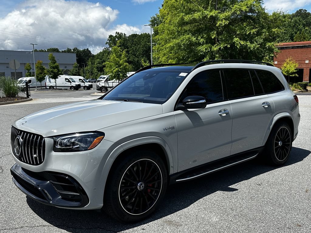 Certified 2025 Mercedes-Benz GLS 63 AMG 4MATIC image 4