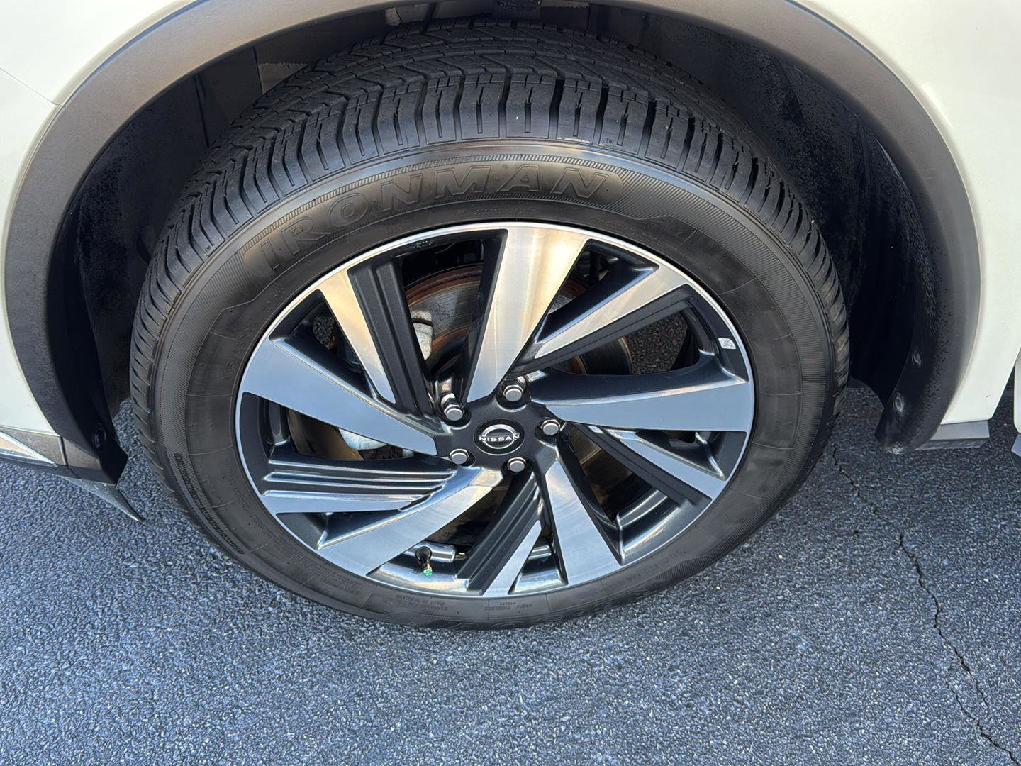 Used 2023 Nissan Murano SL w/ SL Moonroof Package image 32