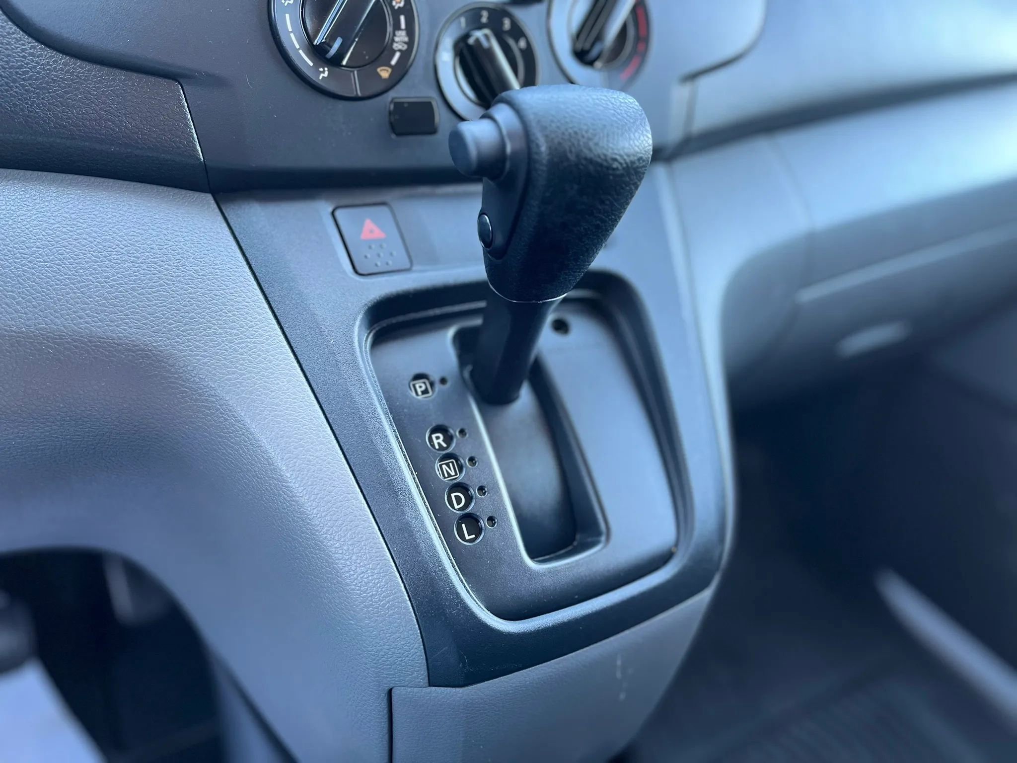 Used 2021 Nissan NV200 S image 21