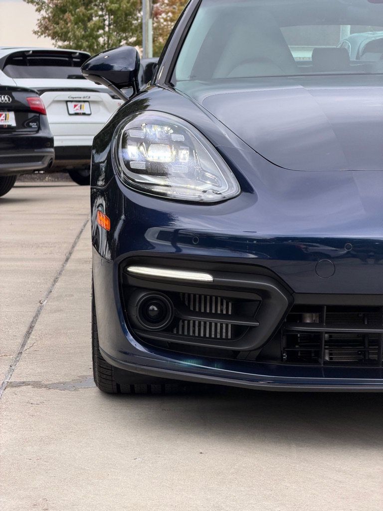 Used 2023 Porsche Panamera 4 Platinum Edition AWD/4WD image 13