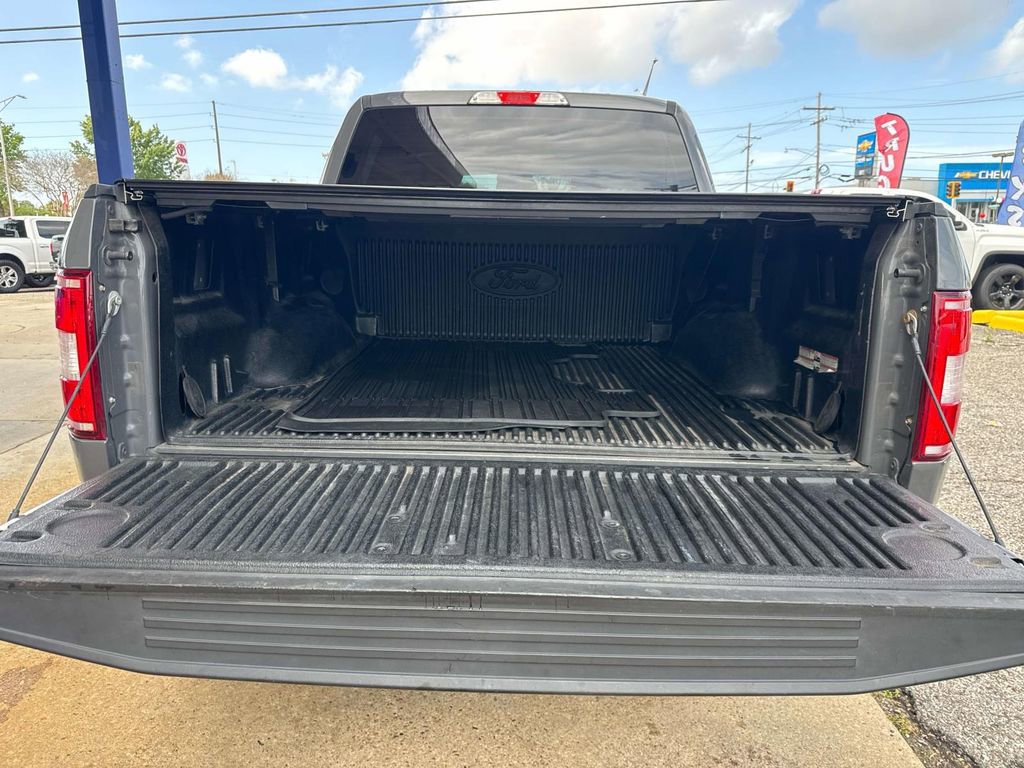Used 2018 Ford F150 XLT w/ Equipment Group 301A Mid image 10