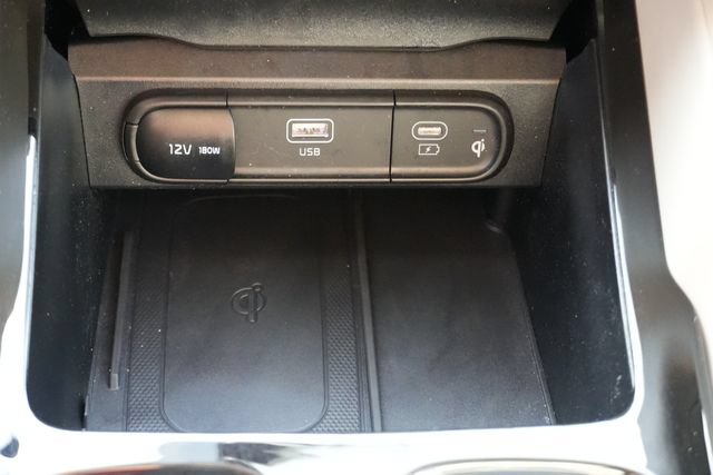 Used 2025 Kia Telluride S FWD image 39