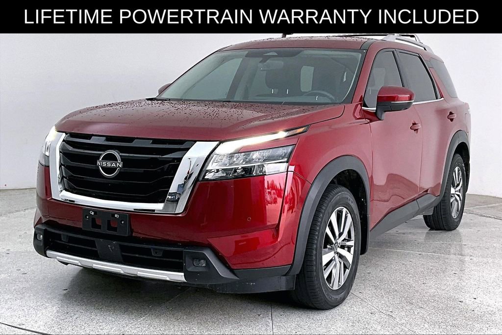 Used 2023 Nissan Pathfinder SL AWD/4WD image 14