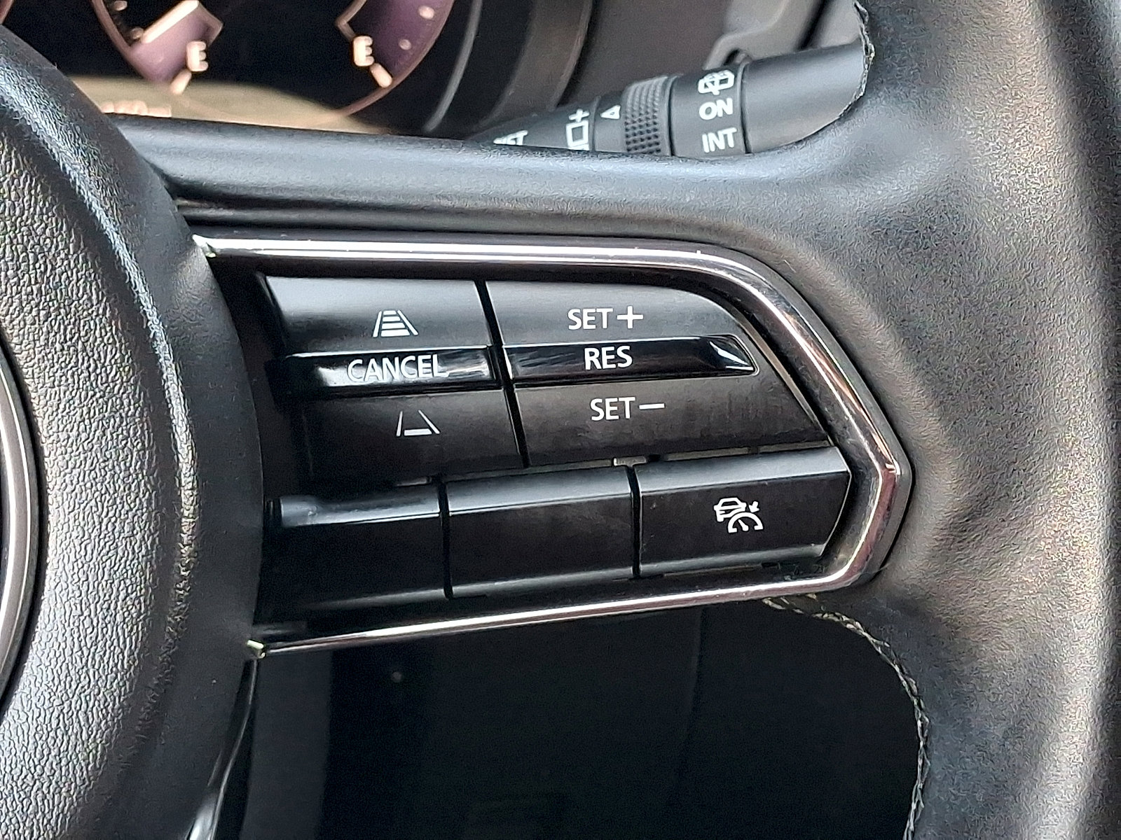 Certified 2024 MAZDA CX-90 Plug-In Hybrid w/ Premium Plus image 27