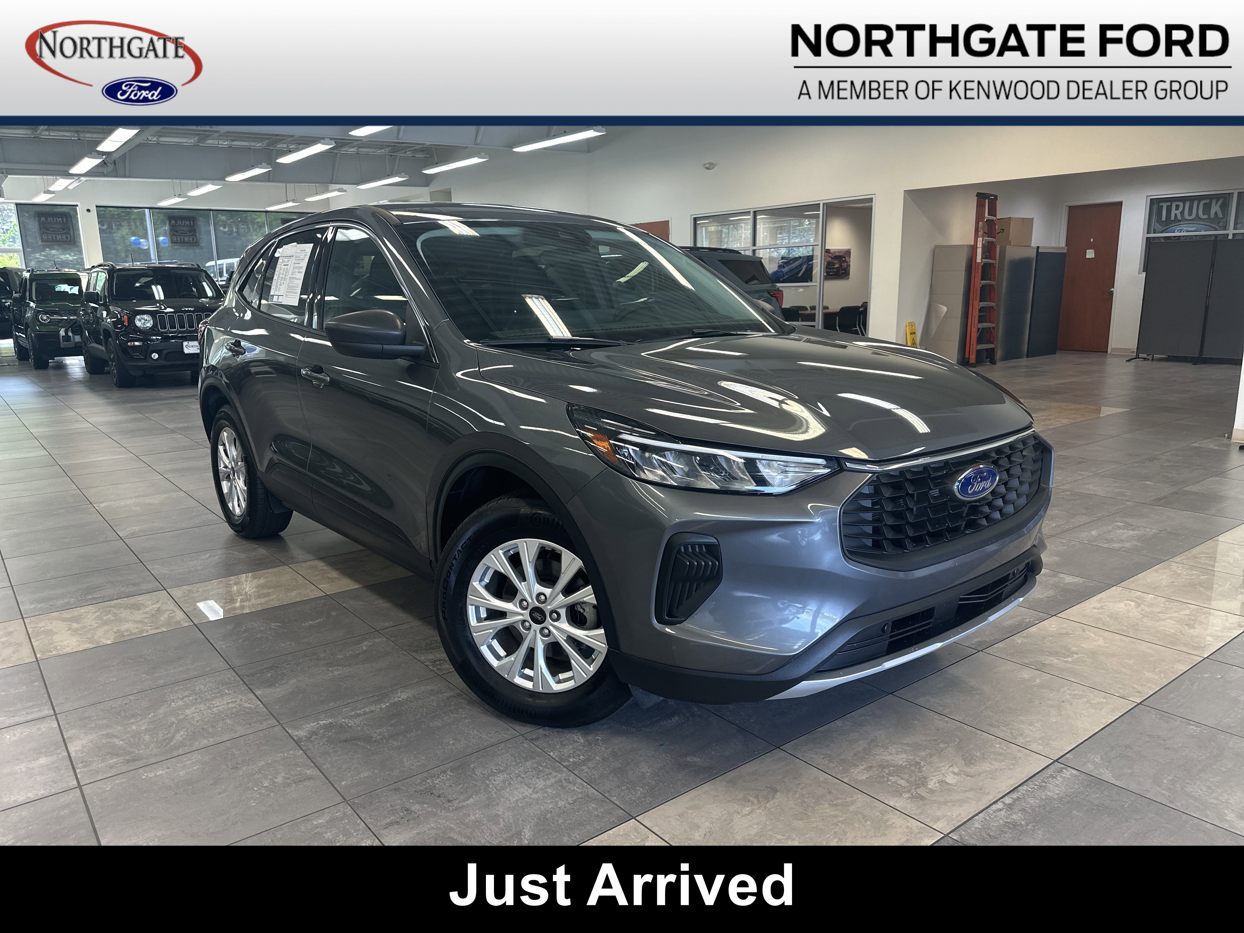 Used 2023 Ford Escape Active w/ Tech Pack #1 image 1