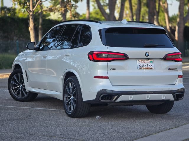 Used 2020 BMW X5 M50i w/ Parking Assistance Package AWD/4WD image 16