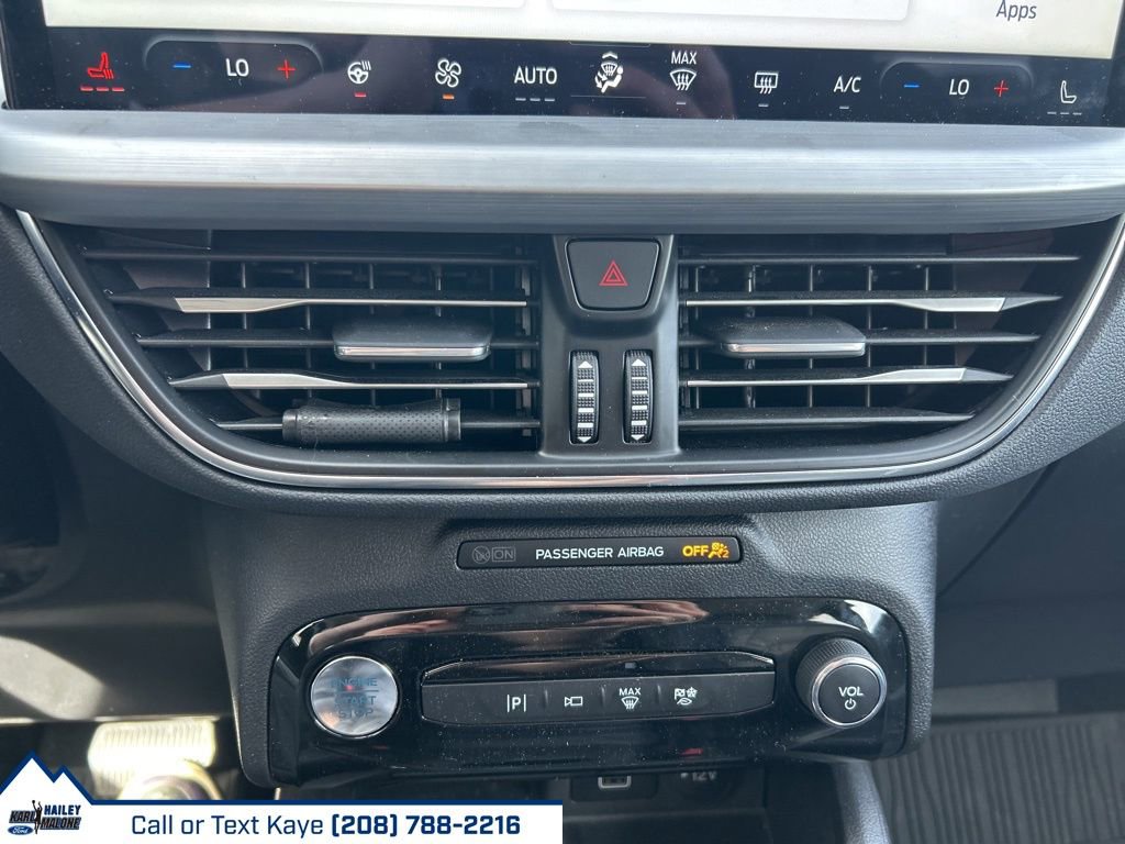 Used 2024 Ford Escape SE w/ PHEV Premium Package image 29