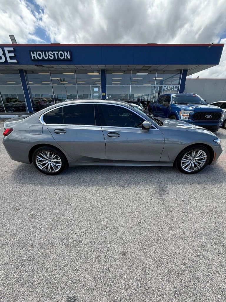 Used 2024 BMW 330i xDrive Sedan AWD/4WD image 7