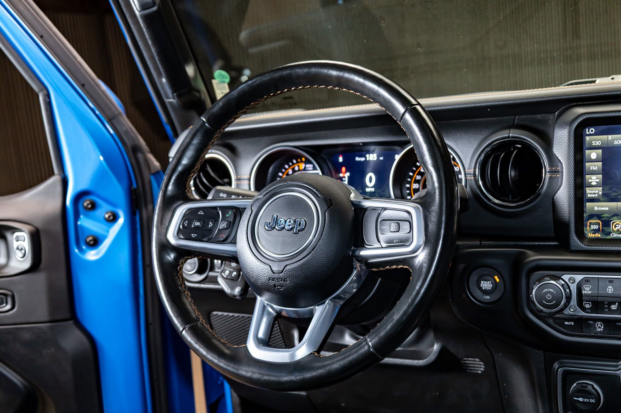 Used 2022 Jeep Gladiator Overland image 18