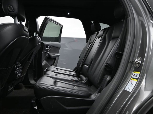 Used 2019 Audi Q7 3.0T Prestige image 11