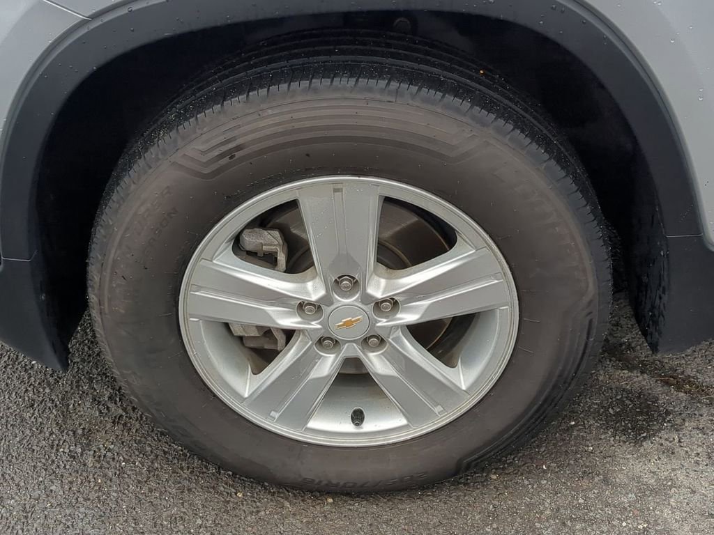 Used 2019 Chevrolet Trax LT w/ LT Convenience Package AWD/4WD image 10