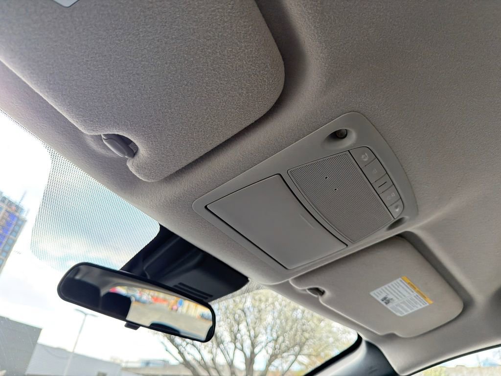 Used 2023 Nissan Leaf S image 28