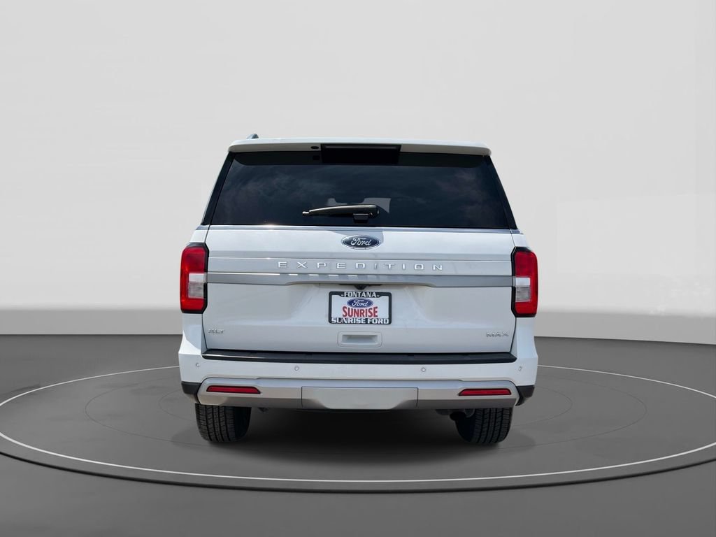 Certified 2024 Ford Expedition Max XLT RWD image 7