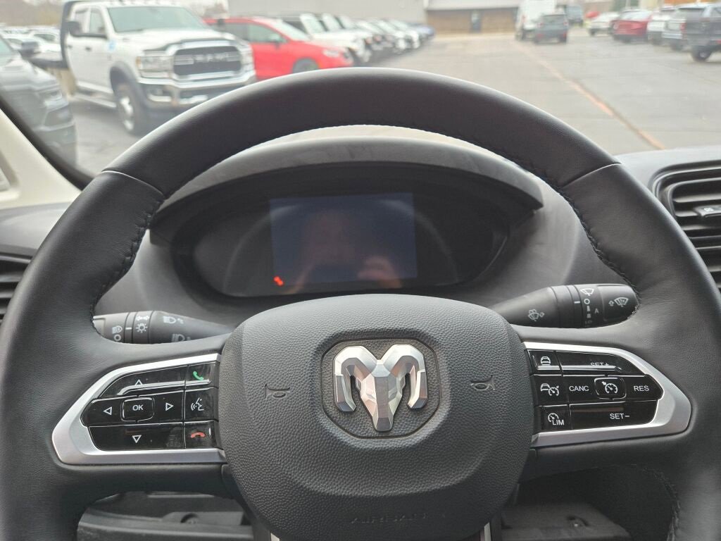 Used 2024 RAM ProMaster 3500 image 27