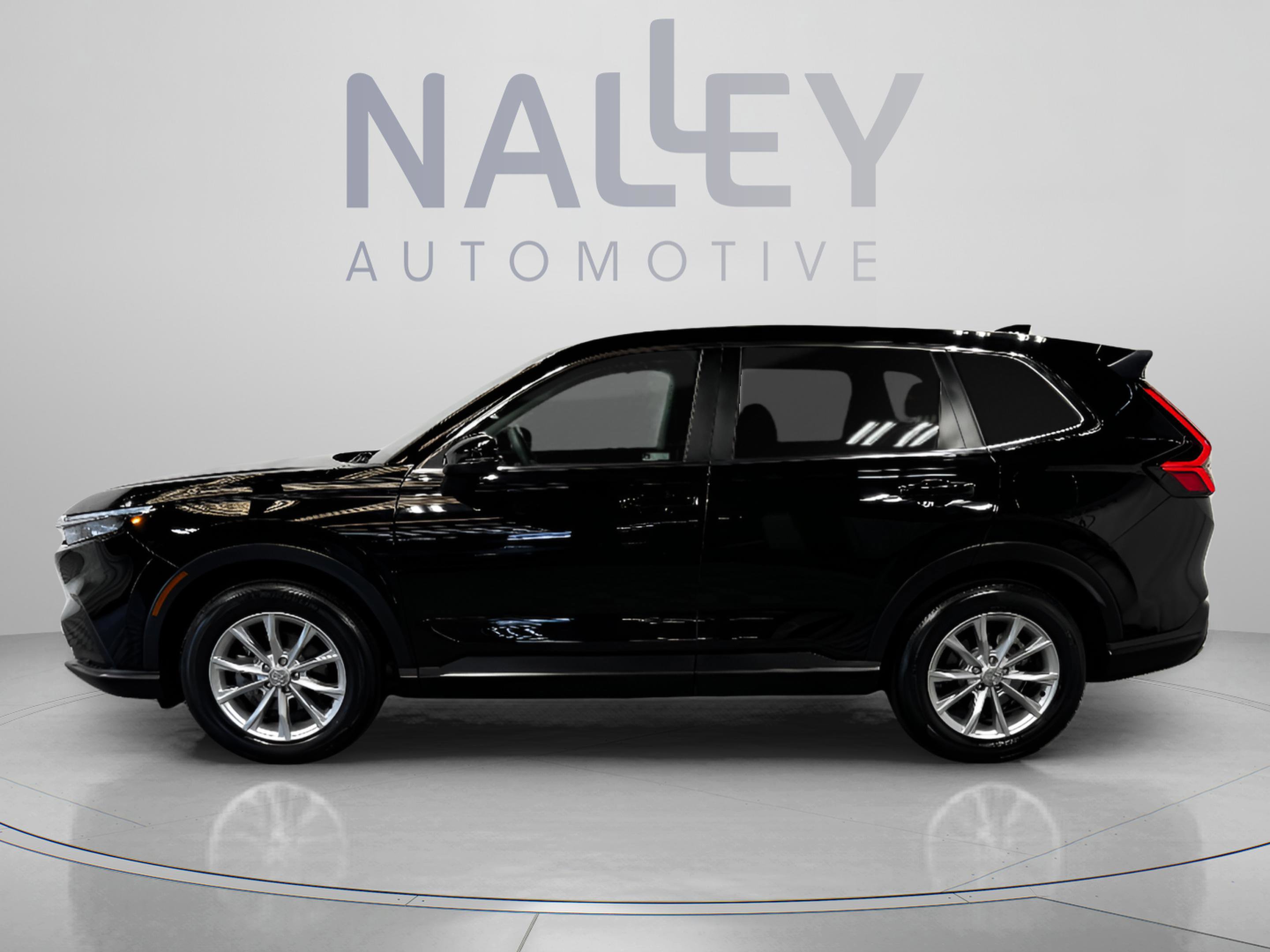 Used 2024 Honda CR-V EX image 2