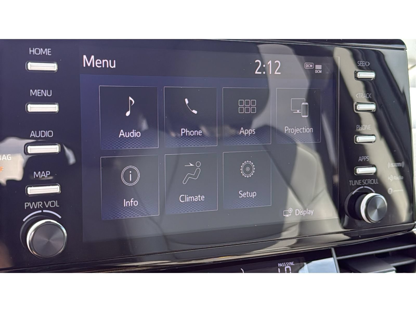 Certified 2024 Toyota Sienna XLE FWD image 19