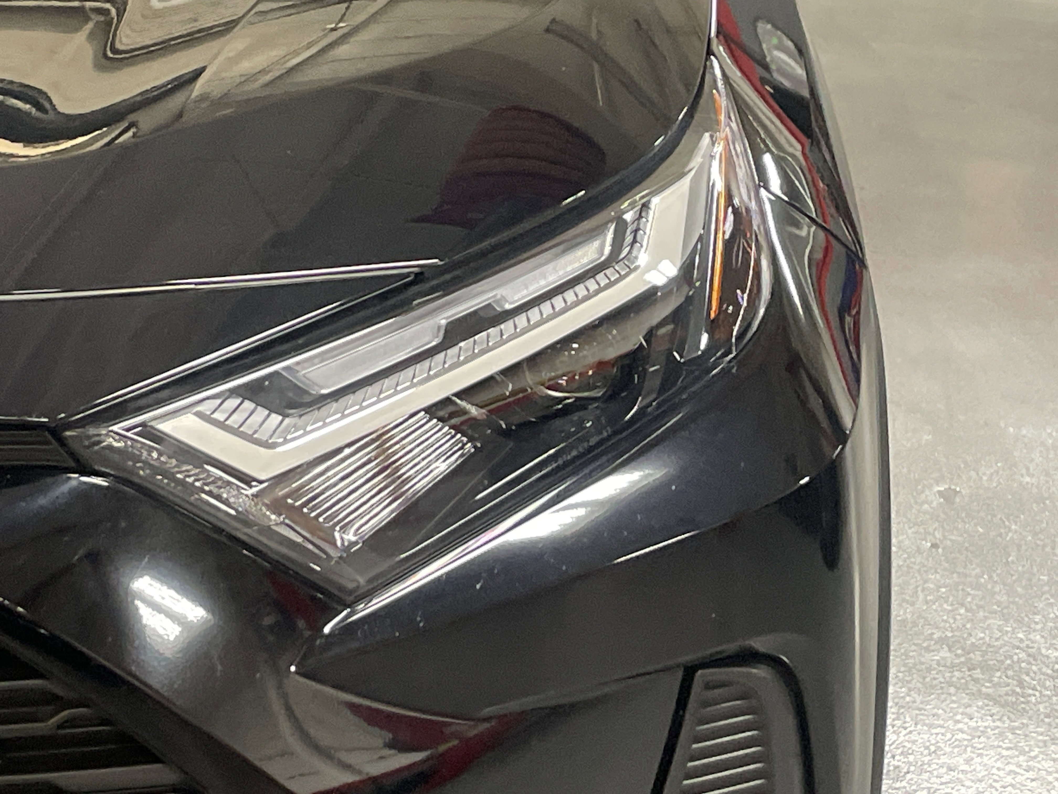 Used 2025 Toyota RAV4 LE image 6