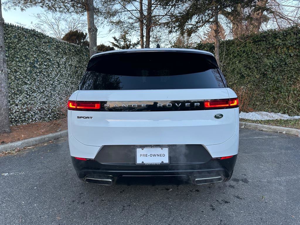 Used 2023 Land Rover Range Rover Sport SE image 3
