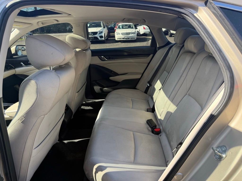 Used 2020 Honda Accord EX image 13