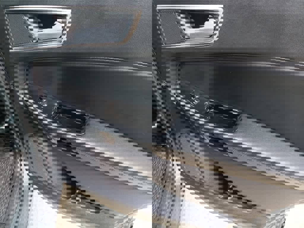 Used 2020 Ford Edge SEL w/ Cold Weather Package image 22