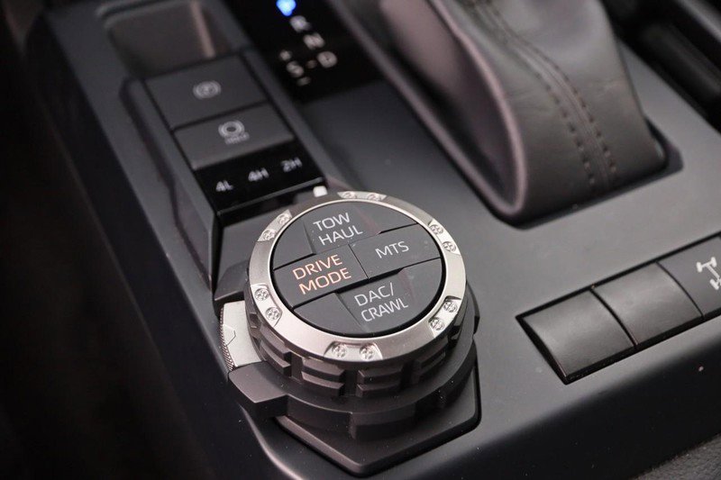 Used 2024 Toyota Tacoma 4x4 Double Cab image 18