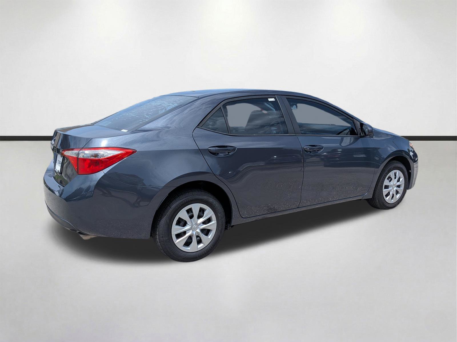 Used 2016 Toyota Corolla L FWD image 4