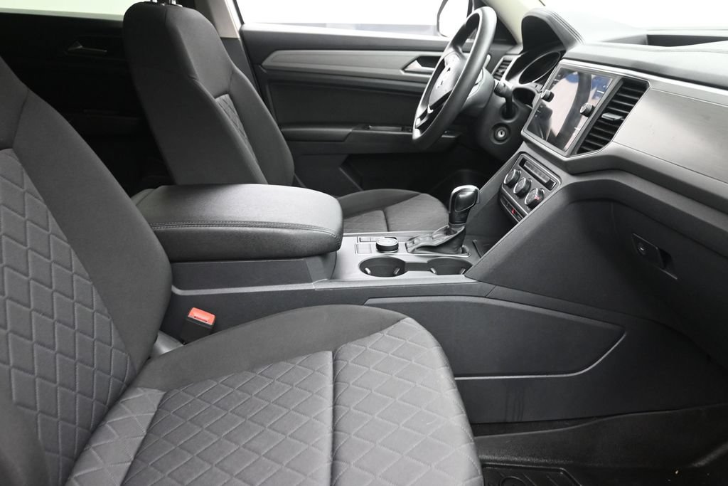 Used 2018 Volkswagen Atlas Launch Edition AWD/4WD image 9