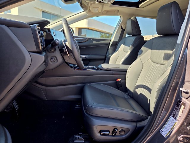 Used 2025 Lexus NX 350 AWD w/ Premium Package image 10