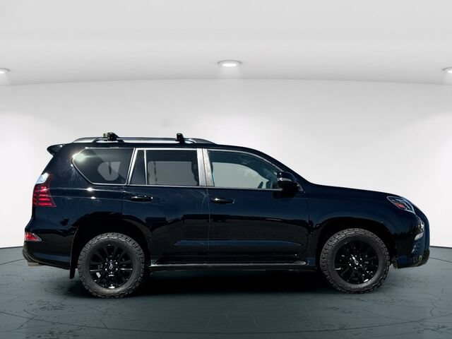 Used 2022 Lexus GX 460 w/ Black Line Special Edition AWD/4WD image 8