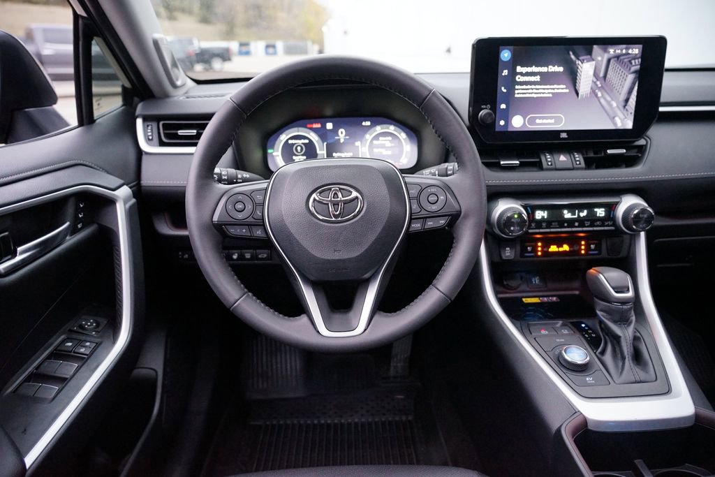 Used 2023 Toyota RAV4 Limited image 21