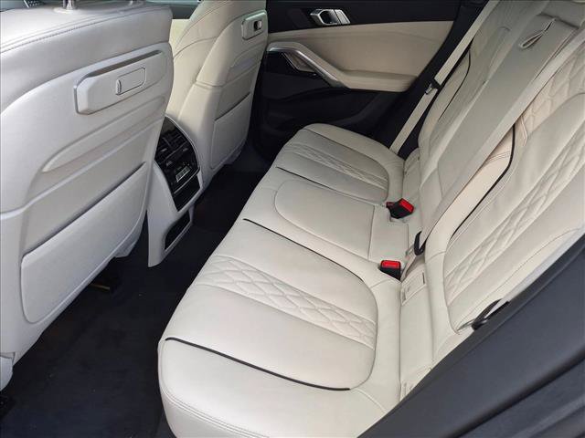 New 2027 BMW X6 xDrive40i w/ Climate Comfort Package AWD/4WD image 14