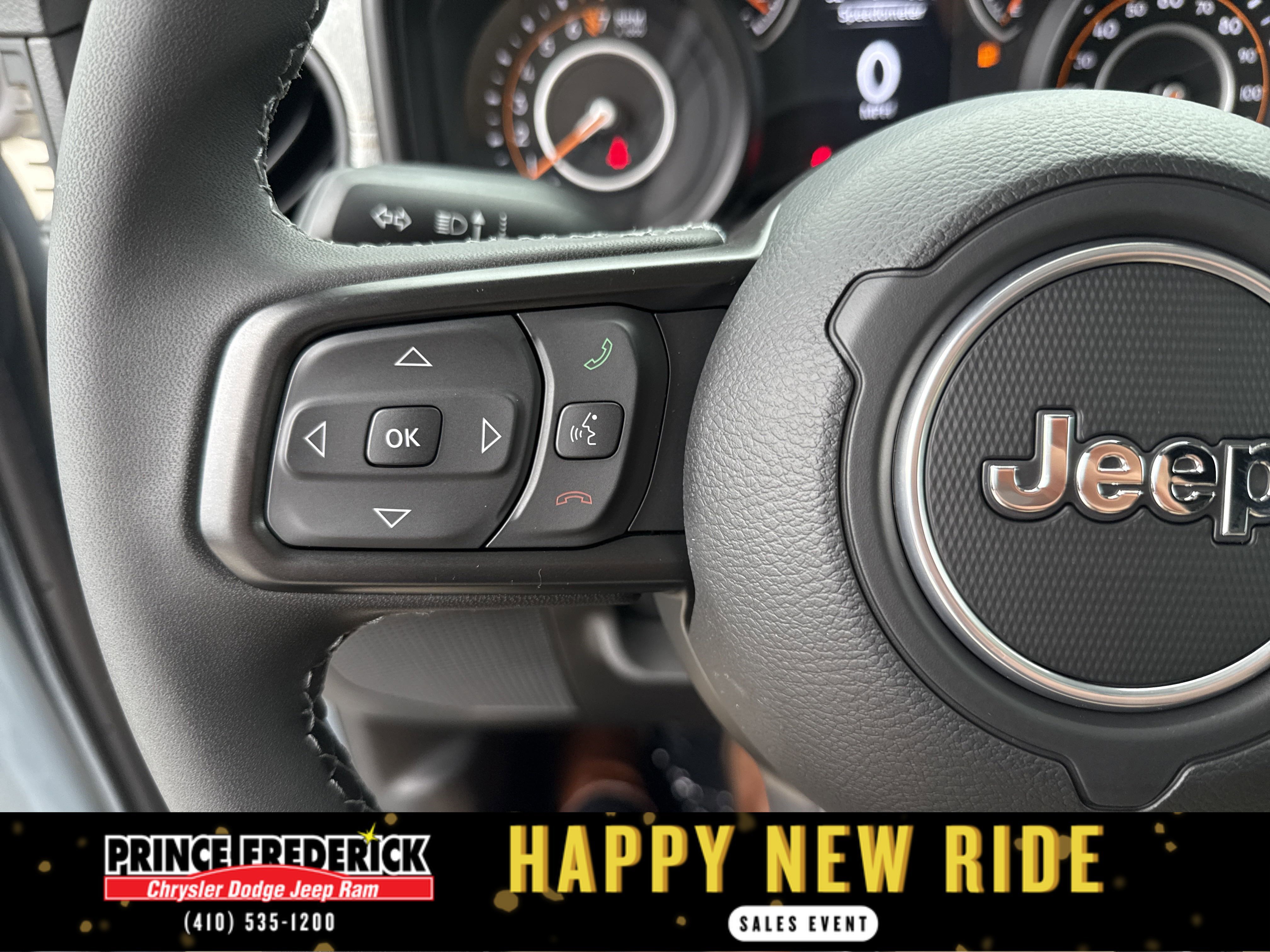 New 2025 Jeep Gladiator Sport image 23