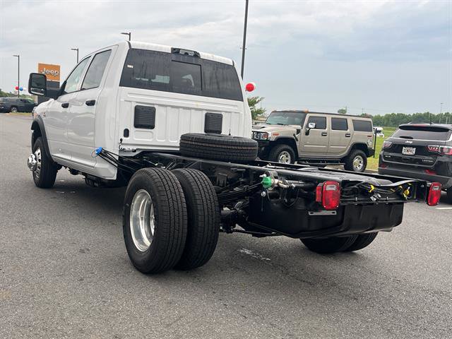 New 2025 RAM 3500 Tradesman image 9