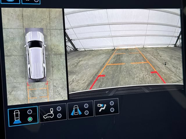 New 2026 GMC Yukon XL AT4 w/ LPO, Floor Liner Package AWD/4WD image 15