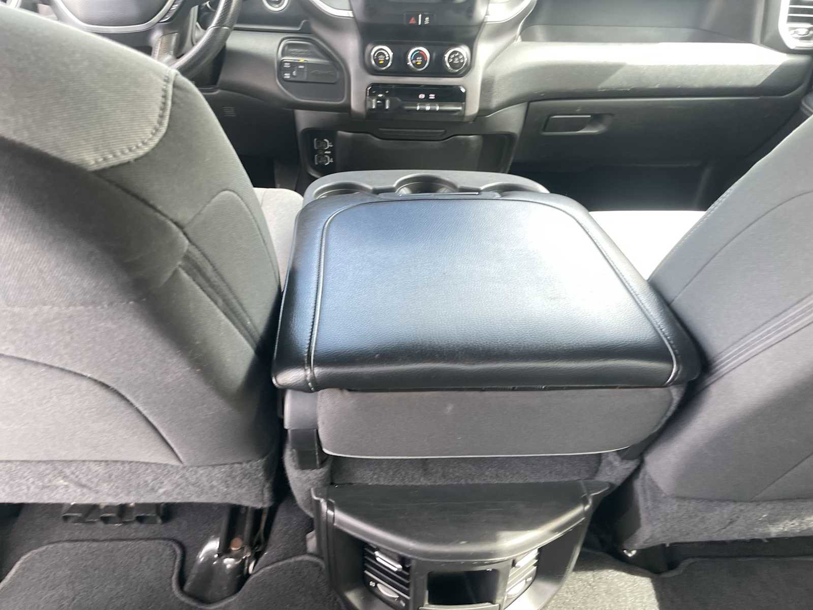 Used 2021 RAM 2500 Big Horn image 21