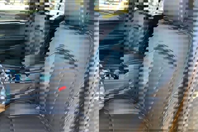 New 2025 Jeep Grand Cherokee Limited image 9