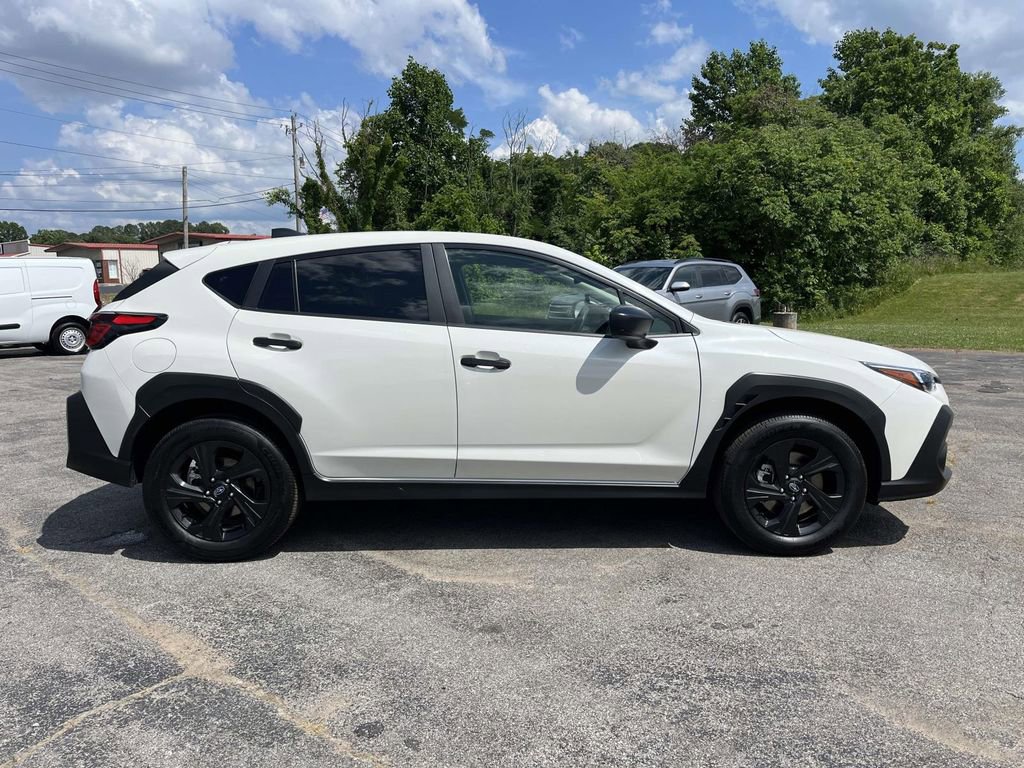 Used 2024 Subaru Crosstrek 2.0i AWD/4WD image 2