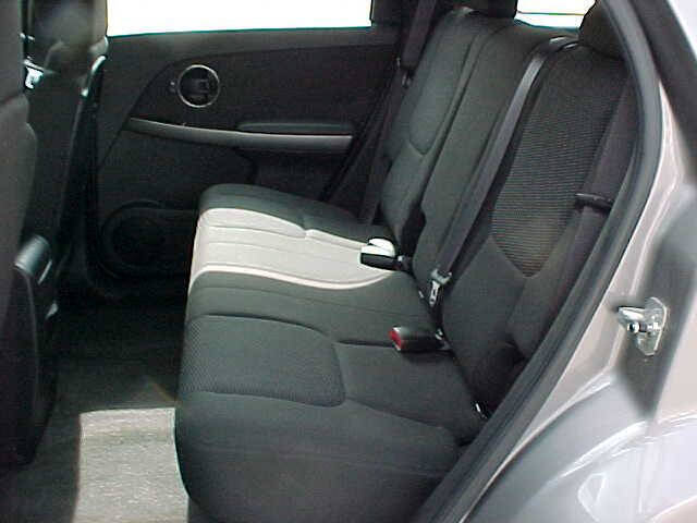 Used 2006 Pontiac Torrent 2WD image 10
