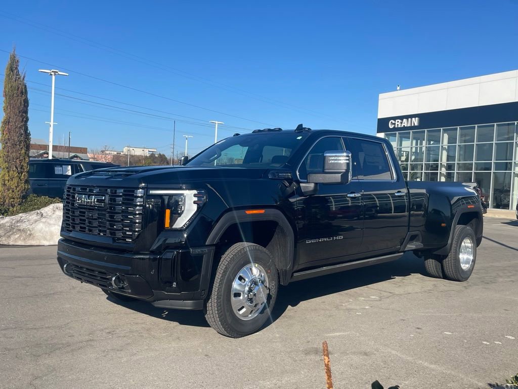 New 2026 GMC Sierra 3500 Denali Ultimate image 3