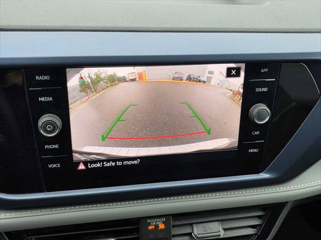 Used 2024 Volkswagen Taos SE AWD/4WD image 30