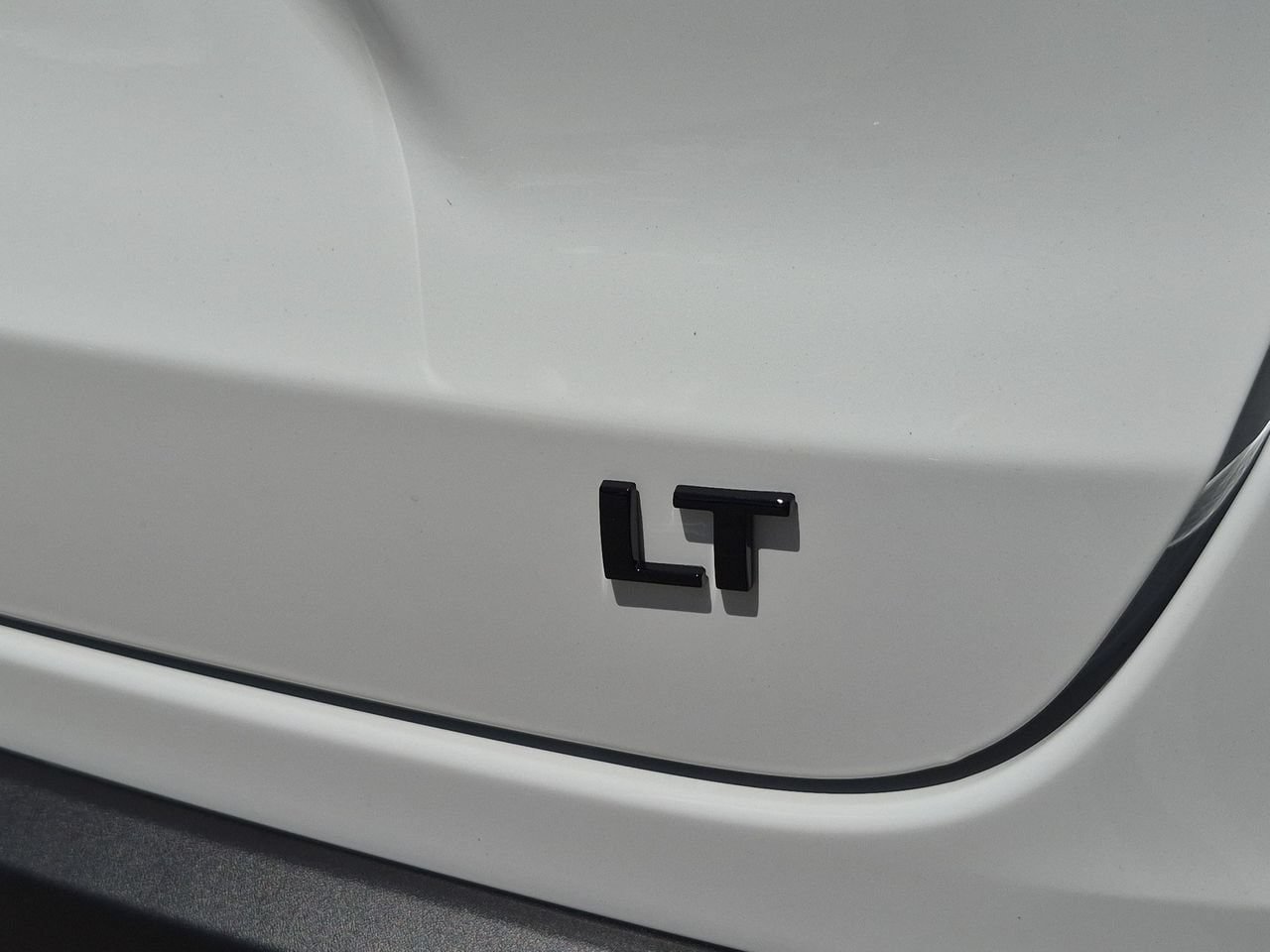 New 2026 Chevrolet Trax LT w/ Driver Confidence Package FWD image 7
