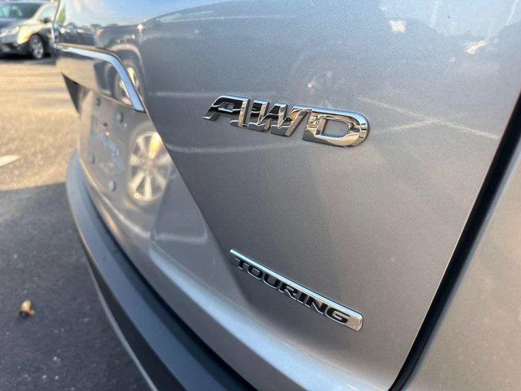 Used 2018 Honda CR-V Touring image 4