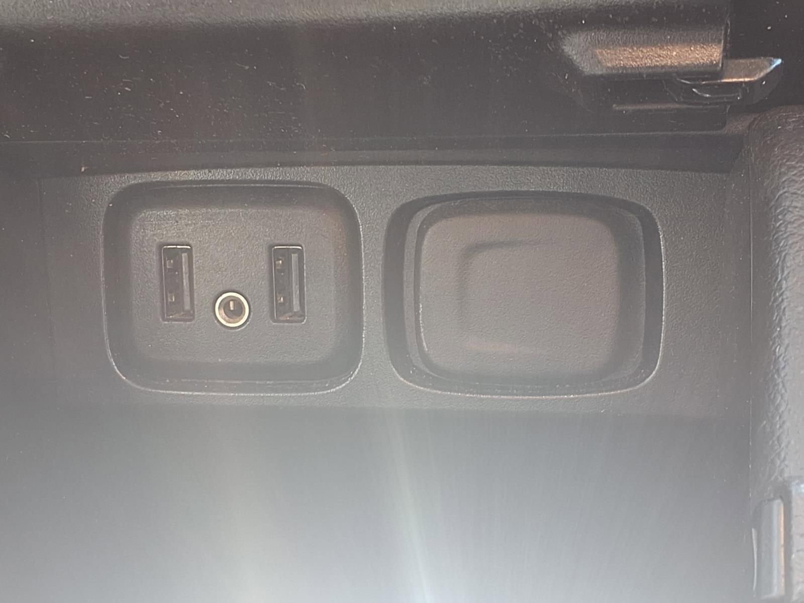 Used 2019 Buick Encore Preferred image 10